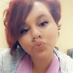 Meet your Posher, Katelyn